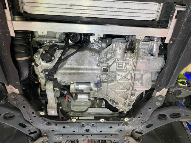 BMW F48 X1 18i s Drive　／　車検整備　BMW車検整備　三重　津　松阪　多気　伊勢
