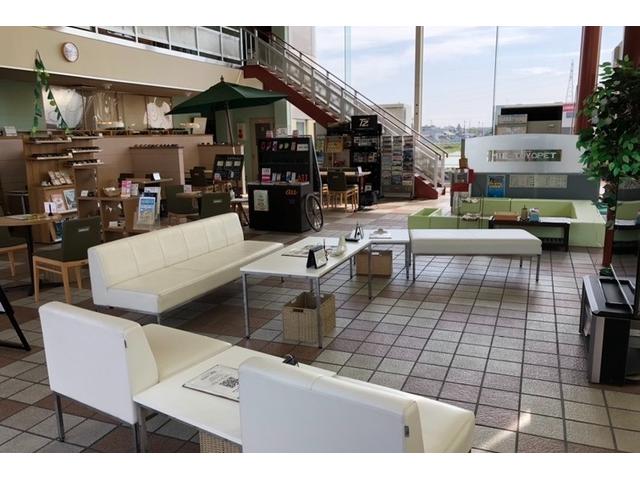 三重トヨペット株式会社 一志日置店(4枚目)