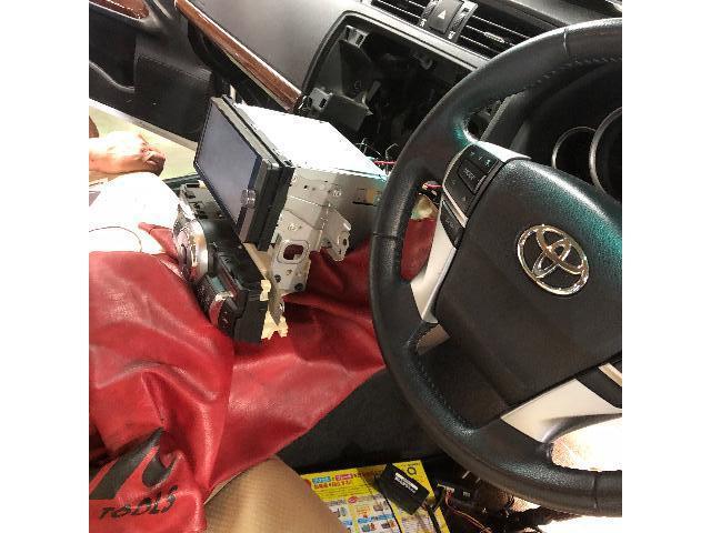 岡崎　後付け安全運転支援装置　データシステム　アクセル見守り隊　デモ車　マークＸ