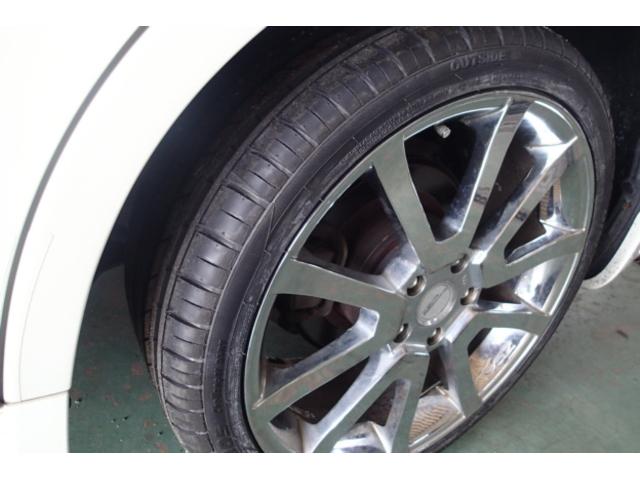 ステージア　M35　タイヤ交換 245/35R19