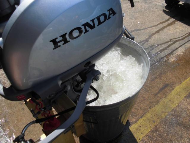 船外機修理 ホンダ2馬力 BF2 不動修理 岡山県 鳥取県 兵庫県 船外機修理 ホンダ2馬力 BF2 不動修理 岡山県 鳥取県 兵庫県