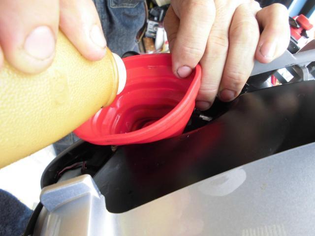 船外機修理　ホンダ２馬力船外機　ＢＦ２　点検不動修理　愛知県　岐阜県　三重県　滋賀県　福井県