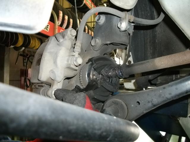 MRワゴン　ドライブシャフトブーツ交換