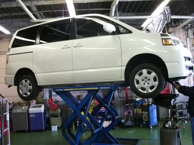 トヨタ　VOXY　ブレーキパット交換