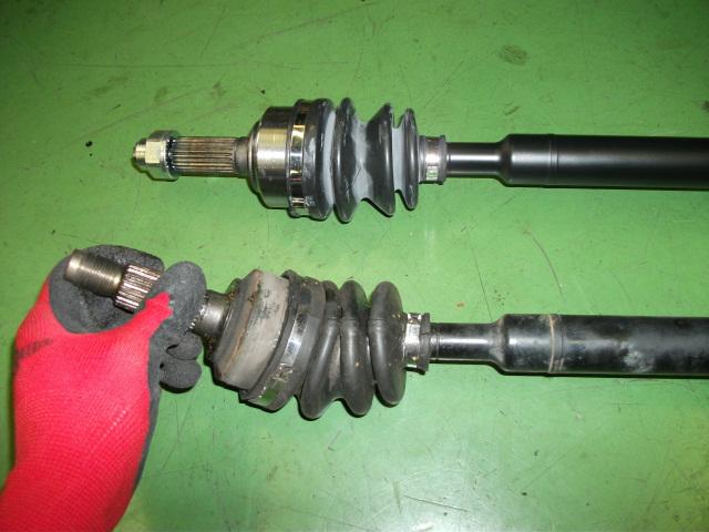ダイハツ　ムーヴ　ドライブシャフト交換