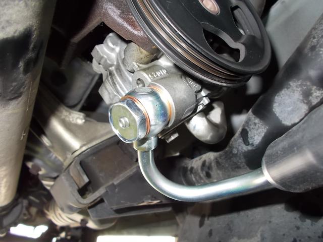 日産　クリッパー　パワステオイル漏れ修理