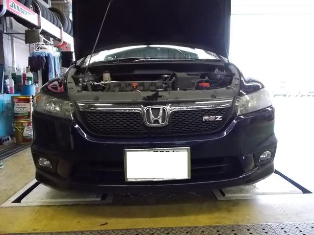 ホンダ　ストリーム　バッテリー交換