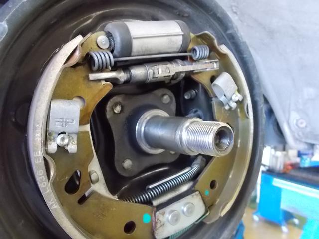 【12ヶ月点検】　ニッサン　マーチ