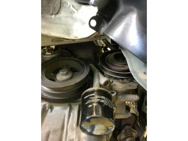 ダイハツ　ムーヴ　ベルト交換　キュルキュル音　ひび割れ　異音
津島市愛西市あま市稲沢市