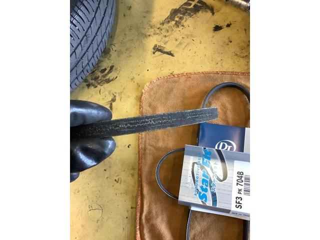 ダイハツ　ムーヴ　ベルト交換　キュルキュル音　ひび割れ　異音
津島市愛西市あま市稲沢市