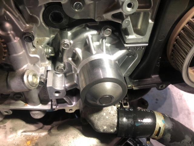 レガシィツーリングワゴン　タイベル＆ウォーターポンプ交換　スバル・マツダ専門店　カーストック春日井・小牧店