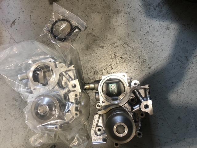 レガシィツーリングワゴン　タイベル＆ウォーターポンプ交換　スバル・マツダ専門店　カーストック春日井・小牧店