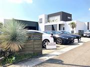 県道６５号線沿い「スターバックスコーヒー津島大坪店さん」の隣です