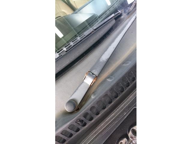 VW・ニュービートル（9C）バッテリー交換作業＆フロントワイパー交換　愛知県半田市のお客様より