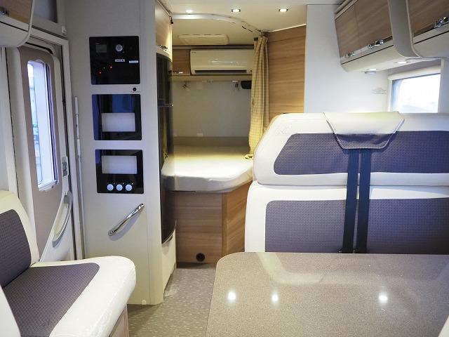 デュカト　キャンピングカー買取り　アドリア　マトリックス　６５０ＳＦ　輸入車キャンピングカー