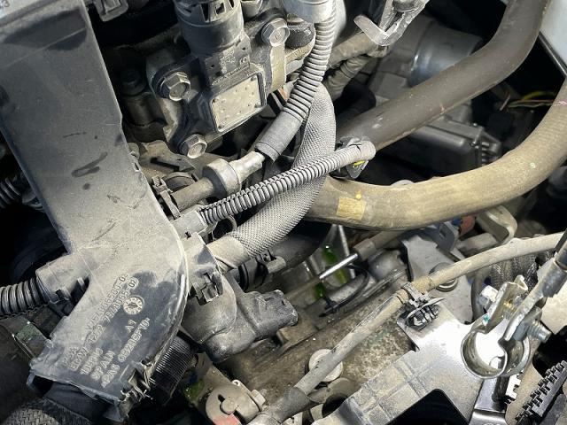 プジョー 冷却水漏れ 水漏れ クーラント漏れ修理 Peugeot207 308 3008