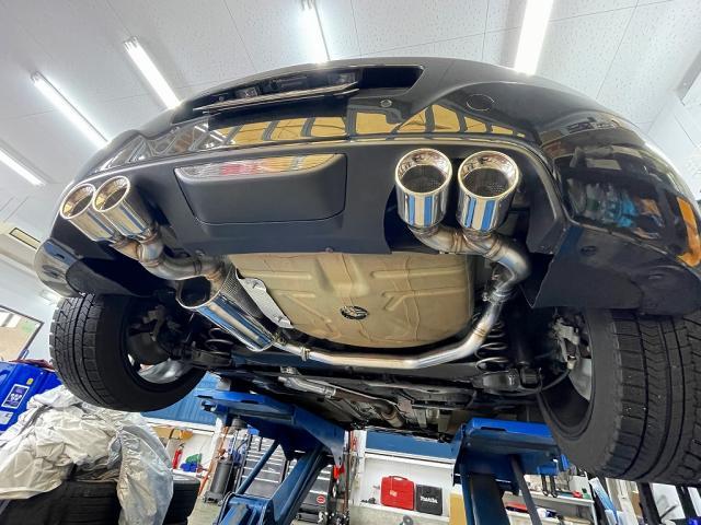 プジョーRCZ 4本出しマフラー取付 マフラー交換 LIONマフラー プジョーRCZ 4本出しマフラー取付 マフラー交換 LIONマフラー