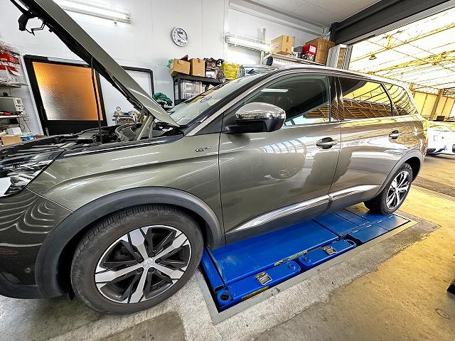 Peugeot5008　点検　車検見積もり　オイル漏れ　事前見積もり　プジョー　名古屋市　ワイズカースペース　認証工場　プジョー買取　プジョー販売　緑区　シトロエン　P87AH01　diesel　豊明市　東海市　大府市　日進市　豊田市