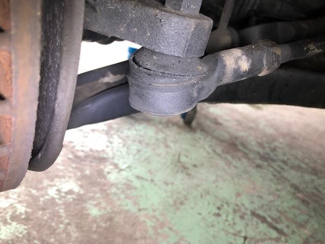 三菱　アウトランダー　車検　ご依頼入庫しました。