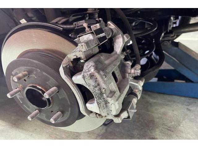 プリウス　キャリパーカバー　社外部品　取付