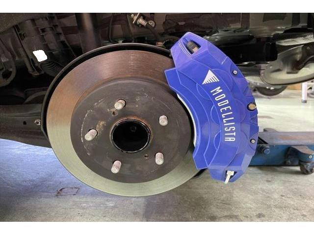 プリウス　キャリパーカバー　社外部品　取付