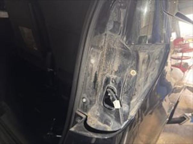 トヨタ ヴェルファイア テールレンズ水入り