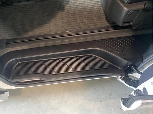 トヨタ エスティマ 電動スライドドア 作動不良