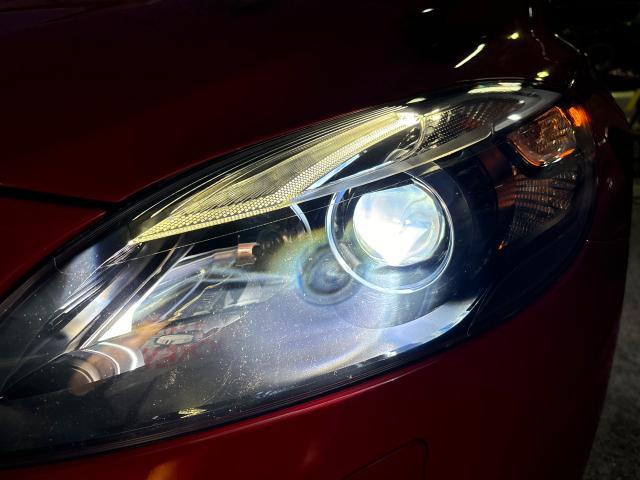 ボルボ　V40 ヘッドライトバルブ交換　D3S 豊橋市　豊川　蒲郡　新城　田原　湖西　浜松