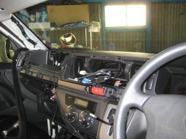 ナビゲーション、バックモニター、モニター増設、取り付け・取り外しやります！