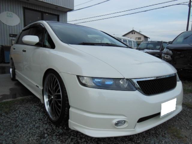 オデッセイ　フロントバンパー　補修　修理　豊川在住のお客様