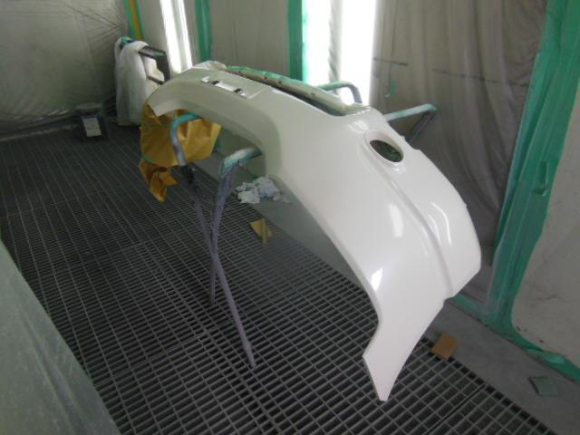 オデッセイ　フロントバンパー　補修　修理　豊川在住のお客様