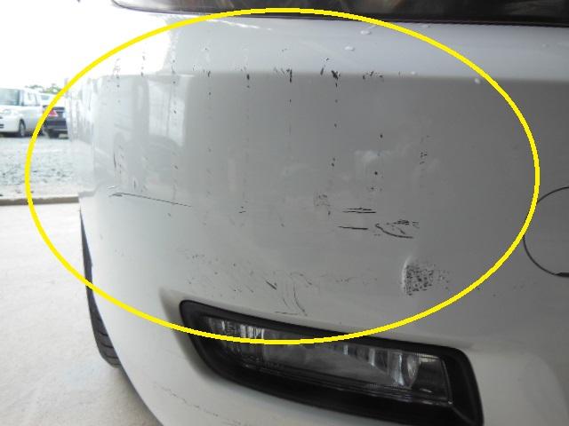 アクセラ　バンパー　キズ　修理　豊川在住のお客様