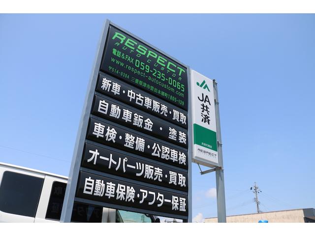 自社工場では日々、様々な作業を行っております。