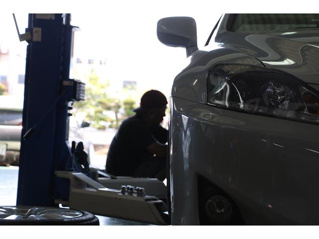 運輸局認証工場を取得しております。