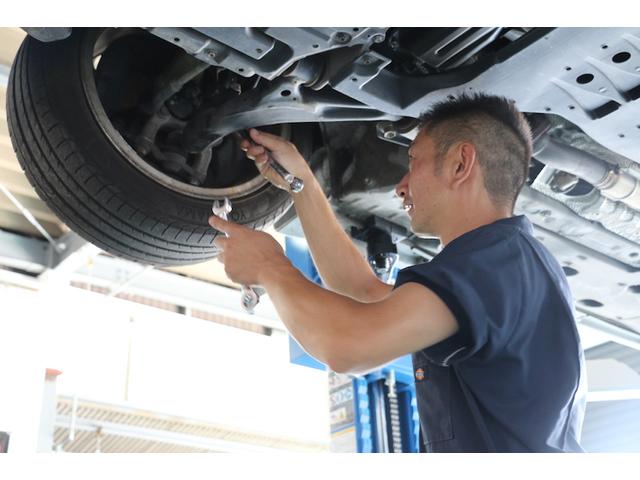 車検整備は分解整備が出来る認証工場におまかせ下さい。