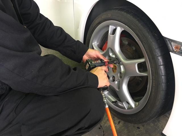 持込みタイヤ交換・タイヤ保管サービスも有ります