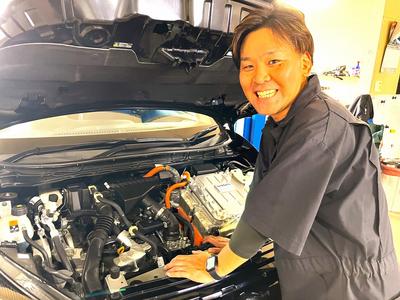 プロの整備士がメンテナンス♪