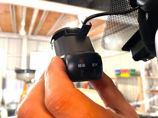 ドライブレコーダーの取付や・・・