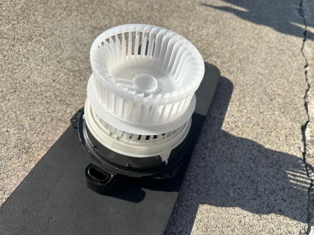 トヨタ　クラウンハイブリッド　Dr.BAZOOKA!