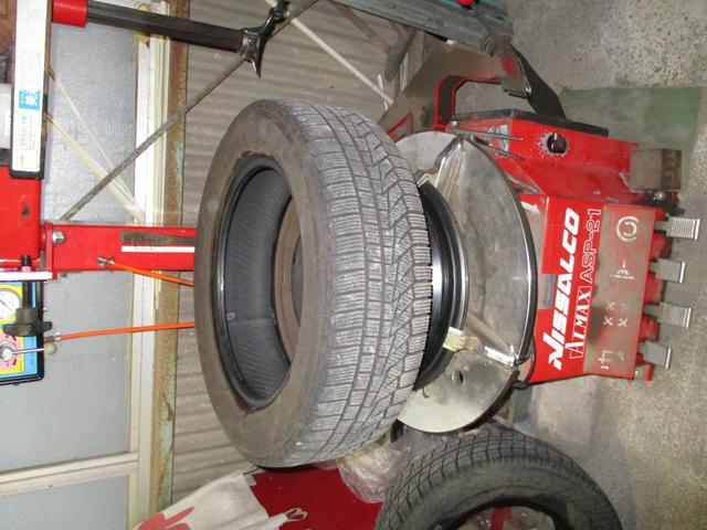 関市　引取納車あり　タイヤ組替　バランス　取付け作業　スズキ　ダイハツ　トヨタ　関市　車検　点検　整備　修理　リコール　取付　交換　岐阜県　関市　美濃市　岐阜市　三品自動車工業　土日祝営業