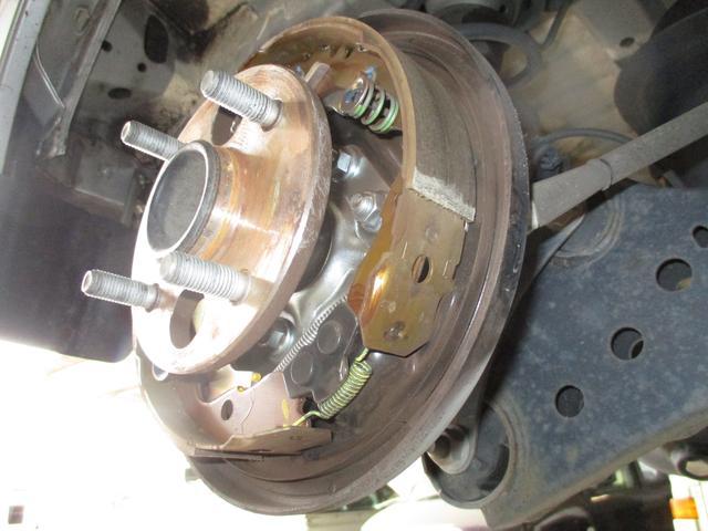 関市　車検　ハイゼットカーゴ　S321V　ダイハツ　ハイゼットトラック　ブレーキ　パッド交換　ブレーキドラム　輸入車　外車　国産車　関市　車検　点検　整備　修理　リコール　取付　交換　岐阜県　関市　美濃市　岐阜市　三品自動車工業　土日祝営業