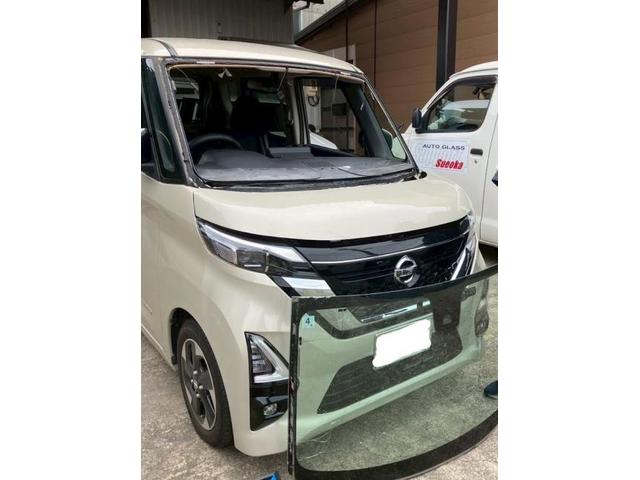 ガラス交換　日産　ルークス　板金・外装補修