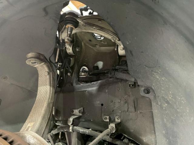 ポルシェ　パナメーラ　サスペンション・足回り修理・整備