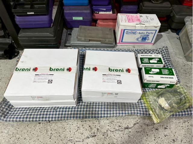 ブレーキパッド、ブレーキローター交換 MINI MINI YT20 サスペンション・足回り修理・整備