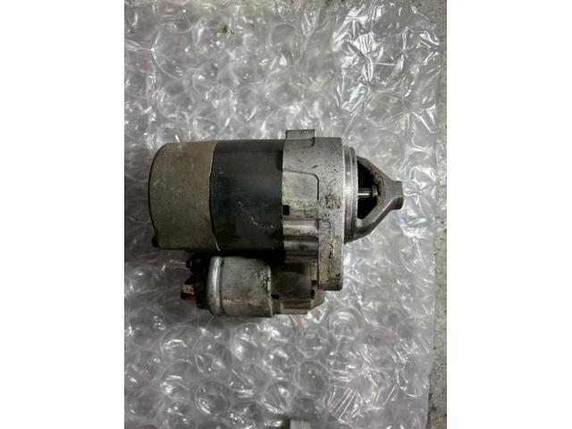 スターター交換 日産 キューブ BZ11 電装系修理