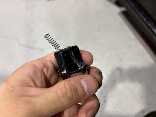 ホンダ　Ｎ－ＢＯＸカスタム　内装補修・修理