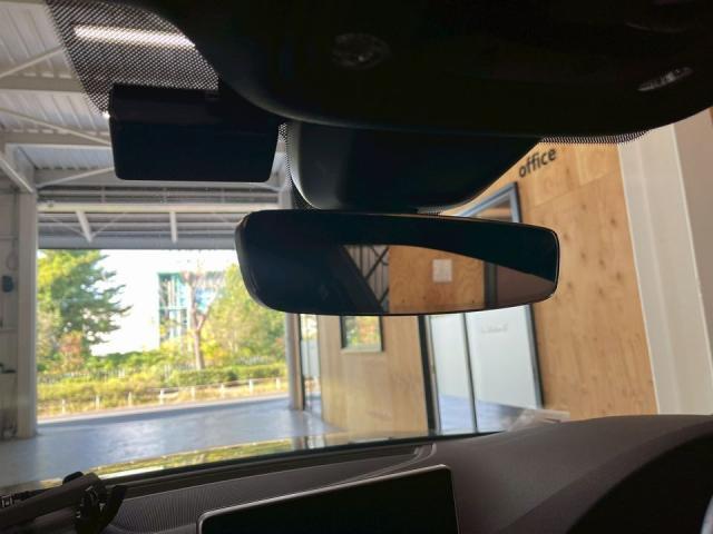 アウディ　Ａ５　ドライブレコーダー搭載デジタルミラー取付