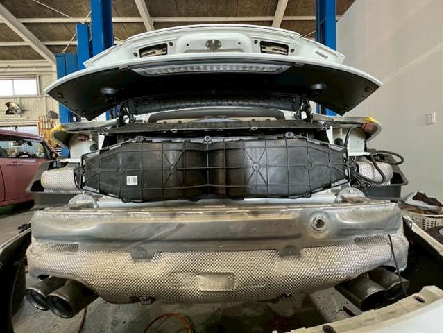 ポルシェ　９１１　車検　ABA-991MA104