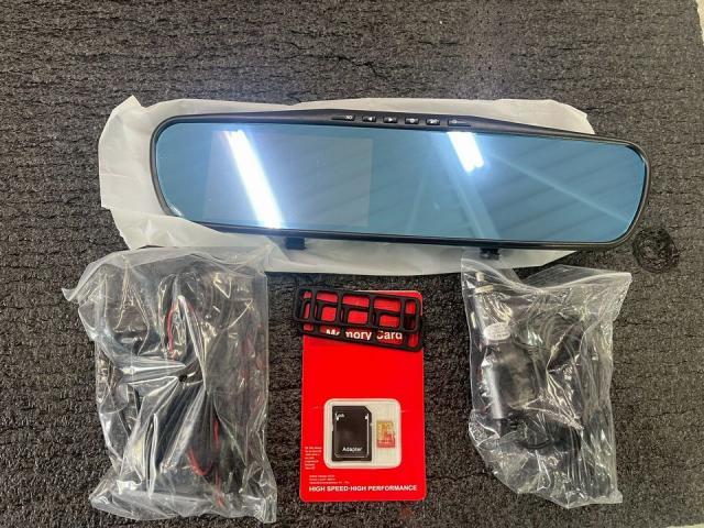 トヨタ　クラウン　ミラー型ドライブレコーダー取付