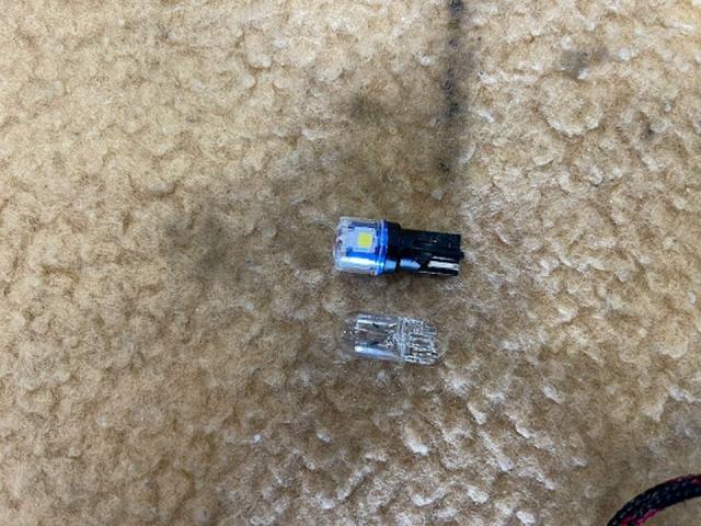 トヨタ　ハイエースバン　ライト・ウィンカー類修理・整備